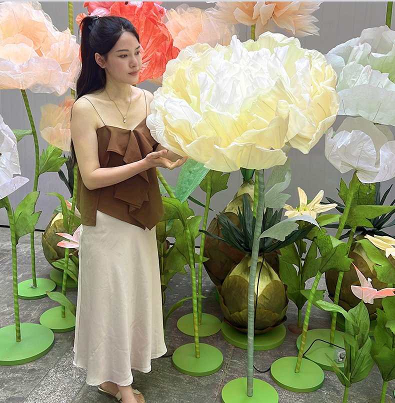 Wedding props, aisle decorations, electric mechanical opening and closing silk mesh artificial flowers, on-site decorations, display cases